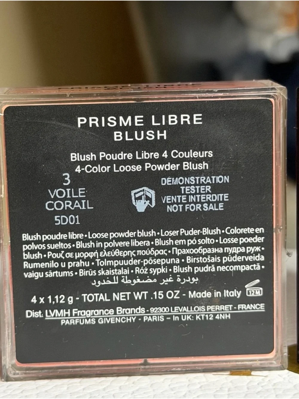 3 Volie Corail-Givenchy Prisme Libre Loose Powder Blush